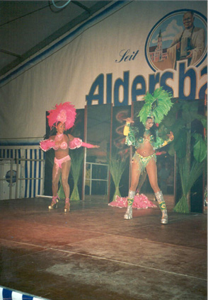 img01.jpg (35965 Byte)