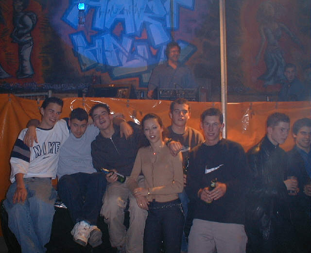 img10.jpg (25358 Byte)